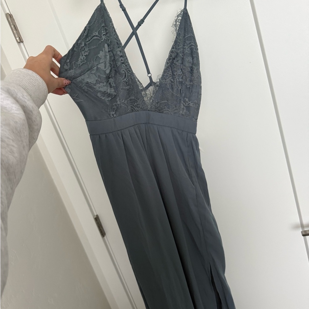 Elegant Lace Maxi Dress in Gray/Blue